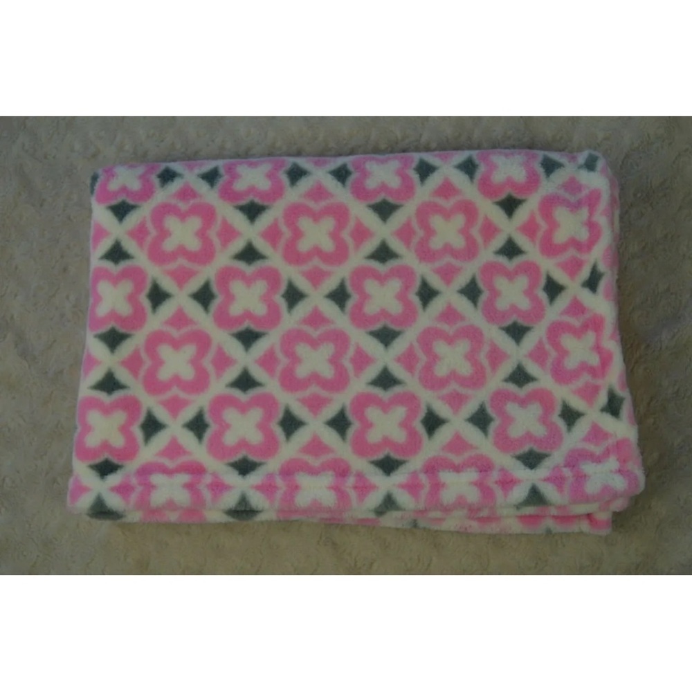 Baby Gear Pink Floral Baby Blanket White Gray Flower Print Plush Soft Lovey